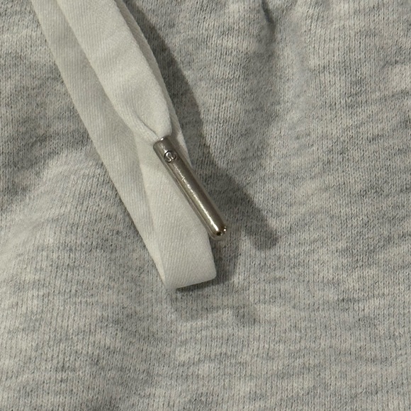 Lululemon High rise Scuba Joggers - Picture 6 of 7